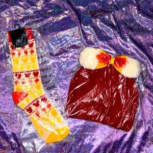 Loungefly Fall Beanie & Socks